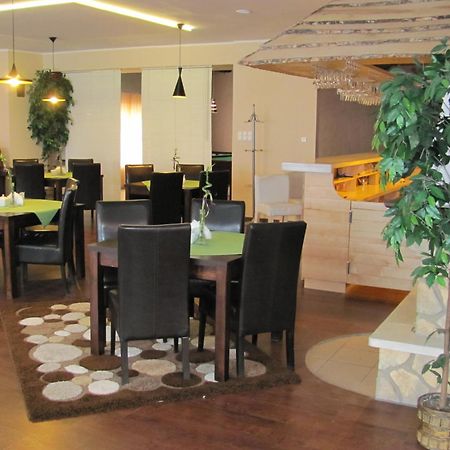 Hotel Gregor Pszczolki Екстер'єр фото